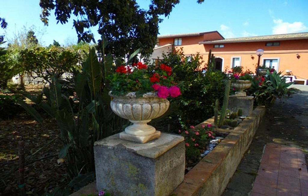 Baglio Delle Rose Bed and Breakfast Giarre Buitenkant foto