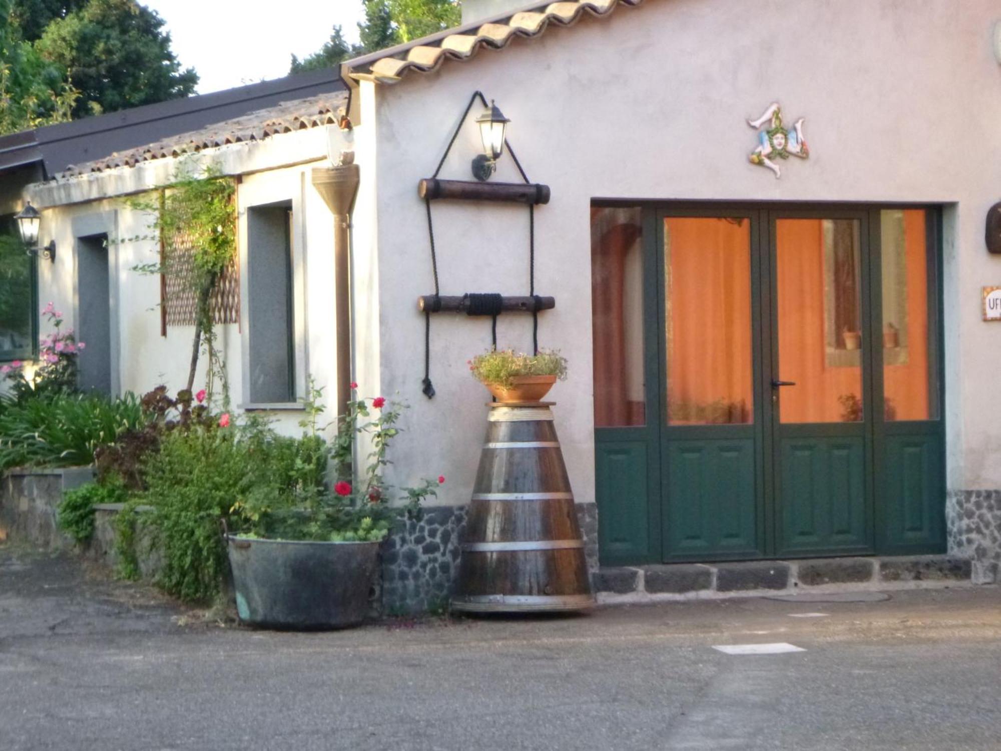 Baglio Delle Rose Bed and Breakfast Giarre Buitenkant foto
