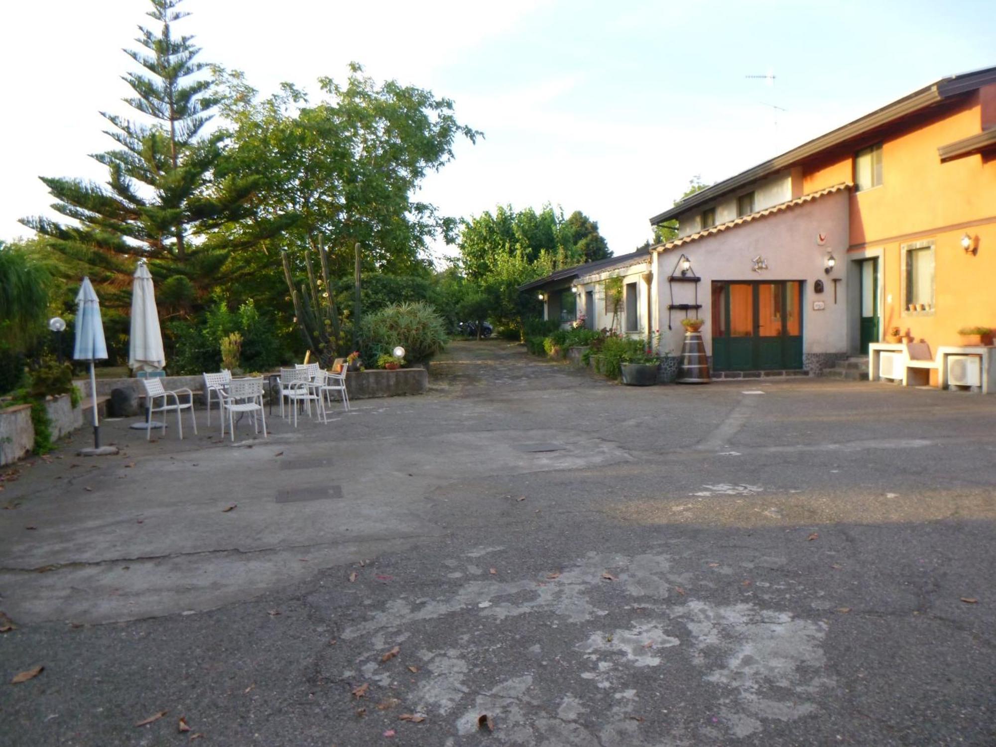 Baglio Delle Rose Bed and Breakfast Giarre Buitenkant foto