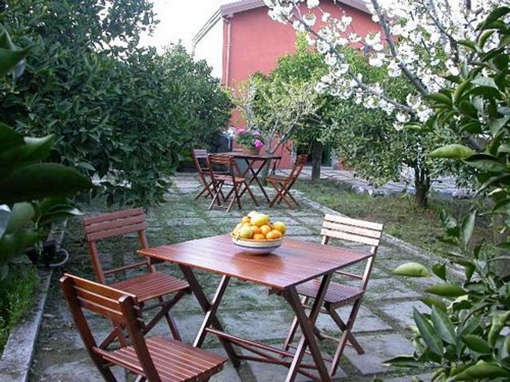 Baglio Delle Rose Bed and Breakfast Giarre Buitenkant foto